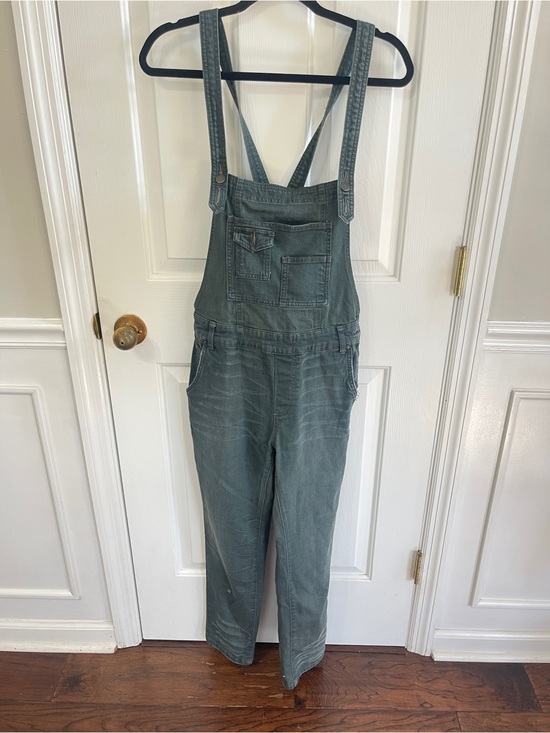 Free People Pants - Free People Denim Washed Overalls 28 Slouchy Bib Pocket Criss Cross Jumpsuit